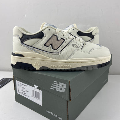 550 Vintage White and Grey