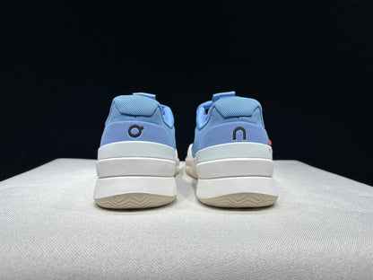 The Roger Pro 2 Blue White Lemon Yellow