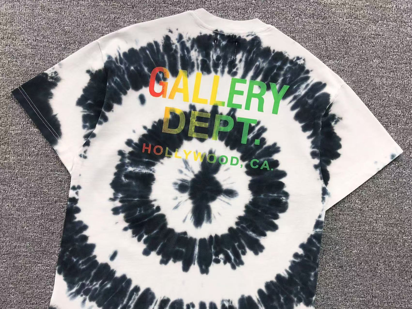 T-shirt GALLERY DEPT
