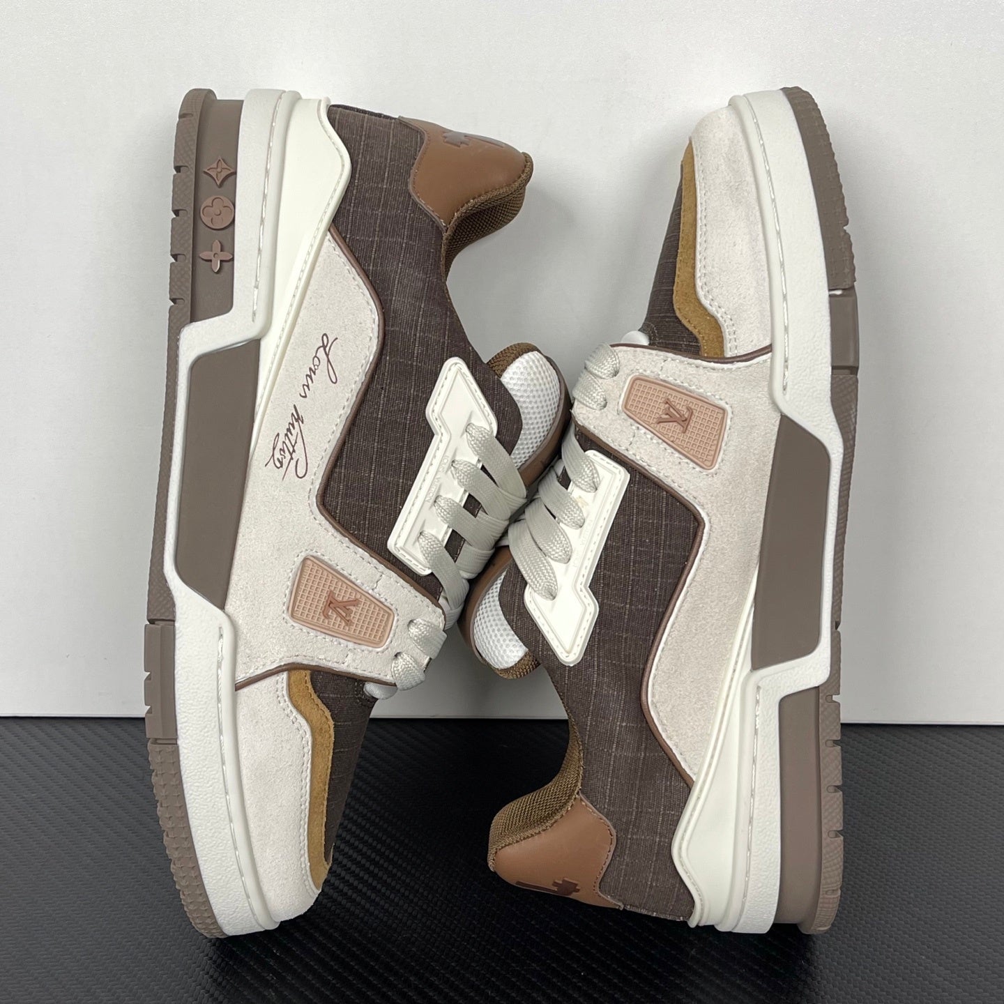 Trainer Brown and Beige