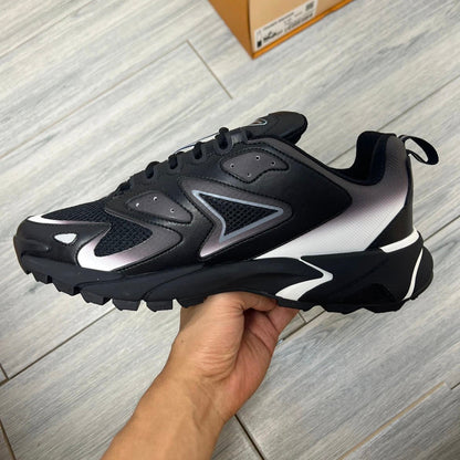 LV Runner Tatic