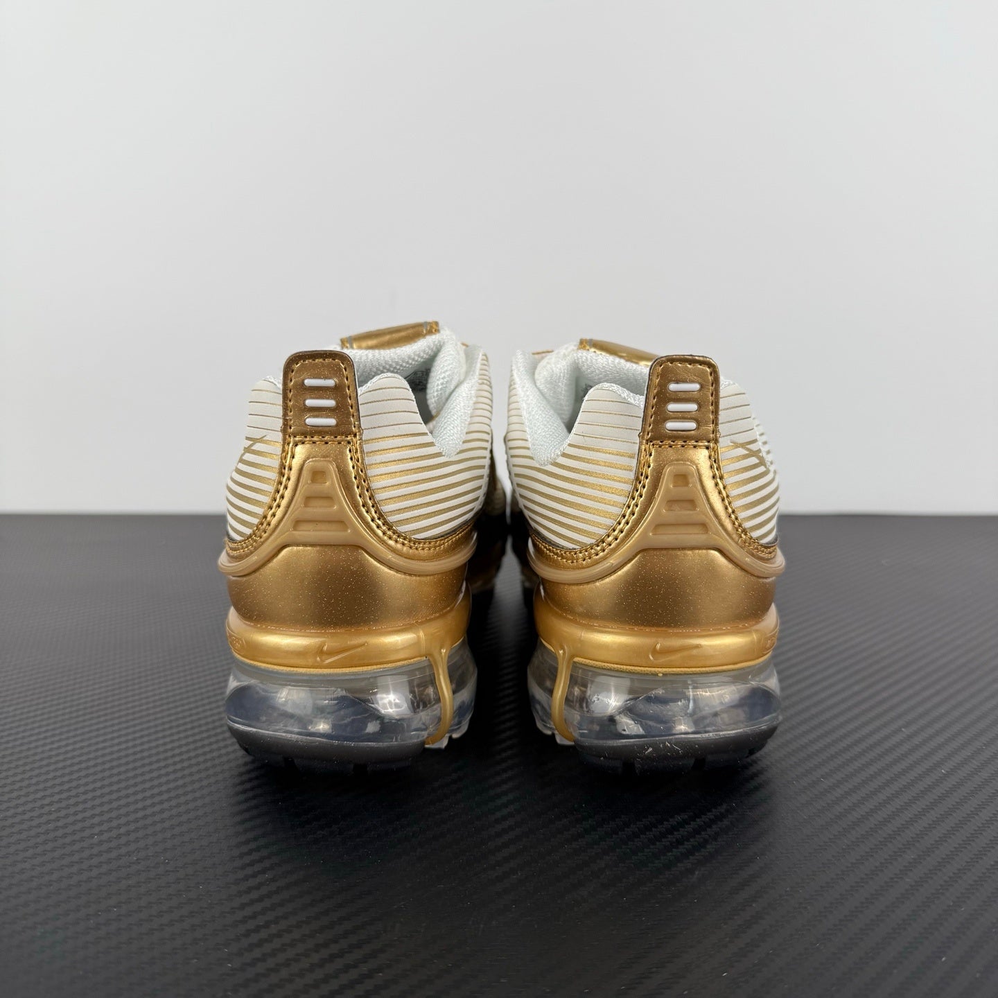 VaporMax 360 White Metallic Gold