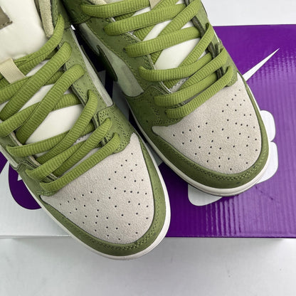 Dunk SB Yuto Horigome Matcha