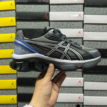 Gel-Kinetic Fluent Grey and Blue