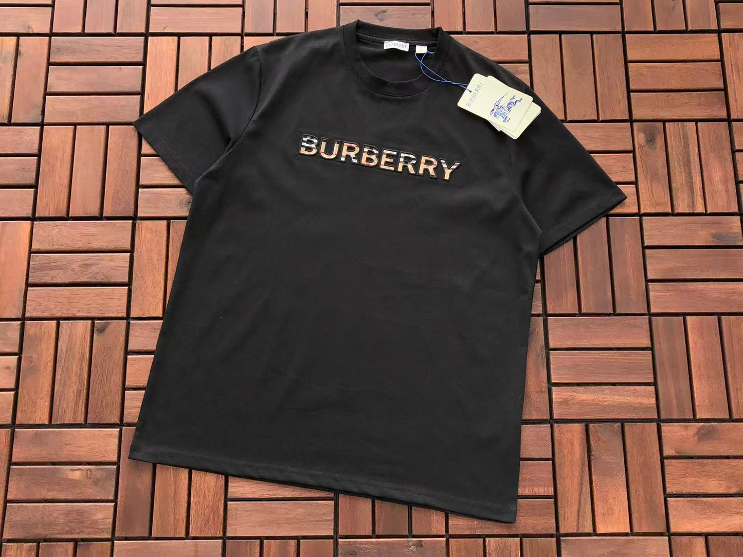 T-Shirts BB