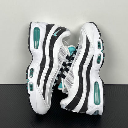 95 white Black Sky