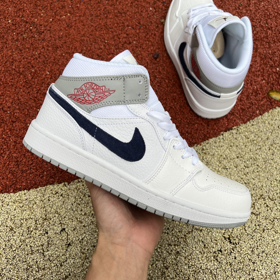 AJ1 MID Paris