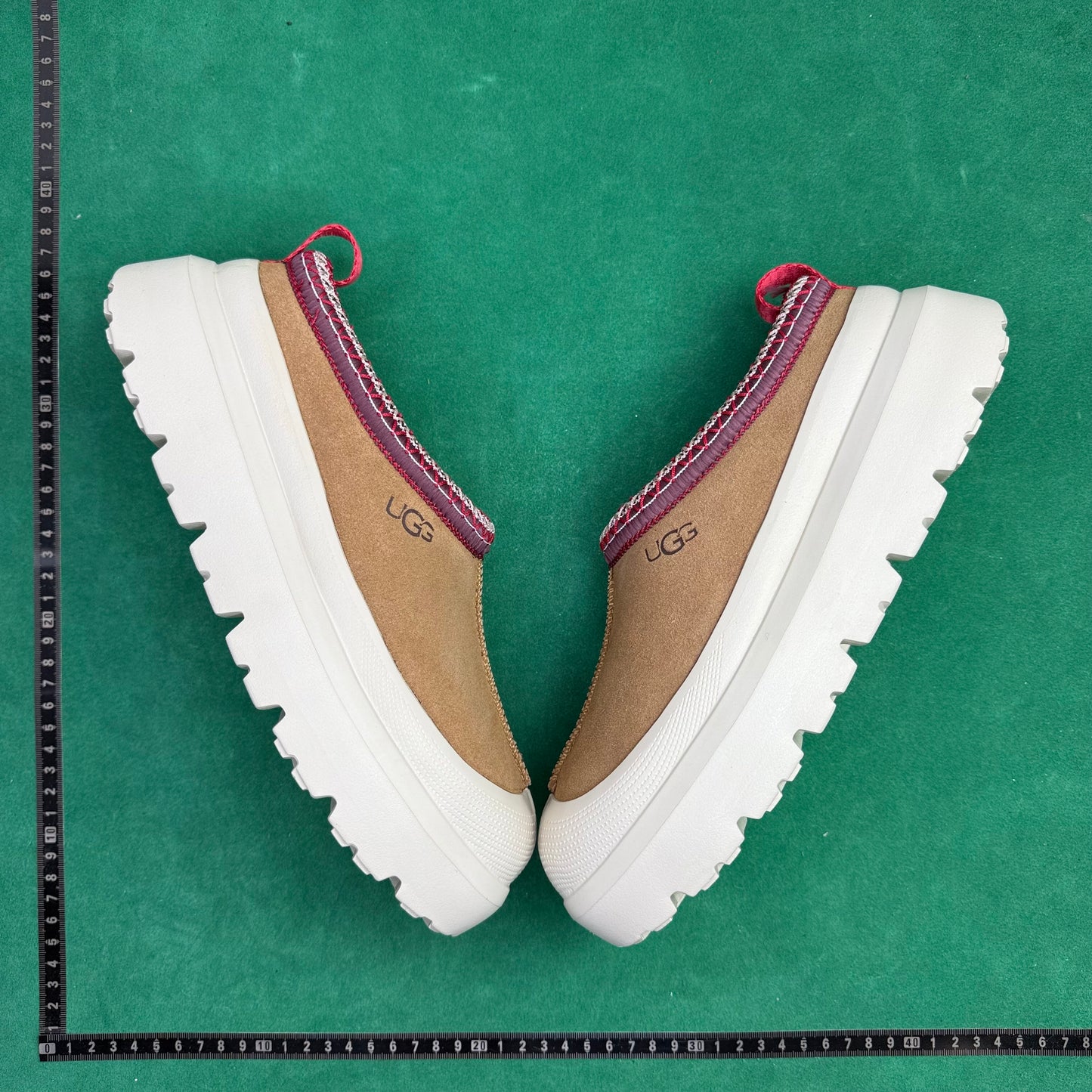 TT UGG