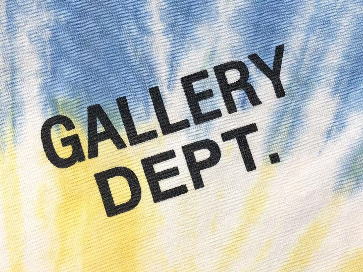 T-shirt GALLERY DEPT