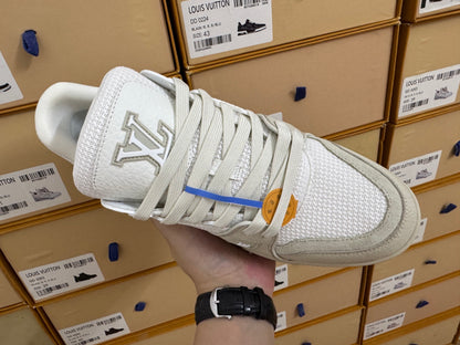 Trainer Beige and White