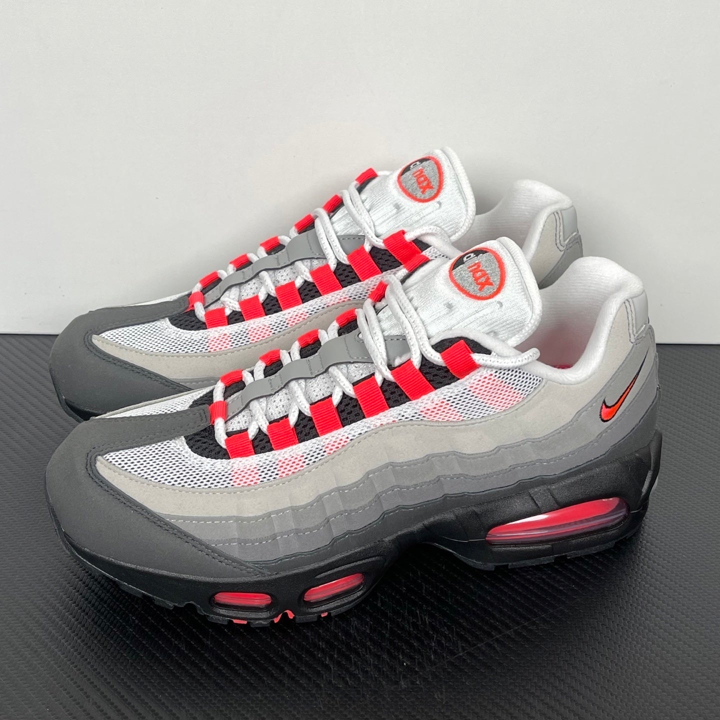 95 Pink Grey