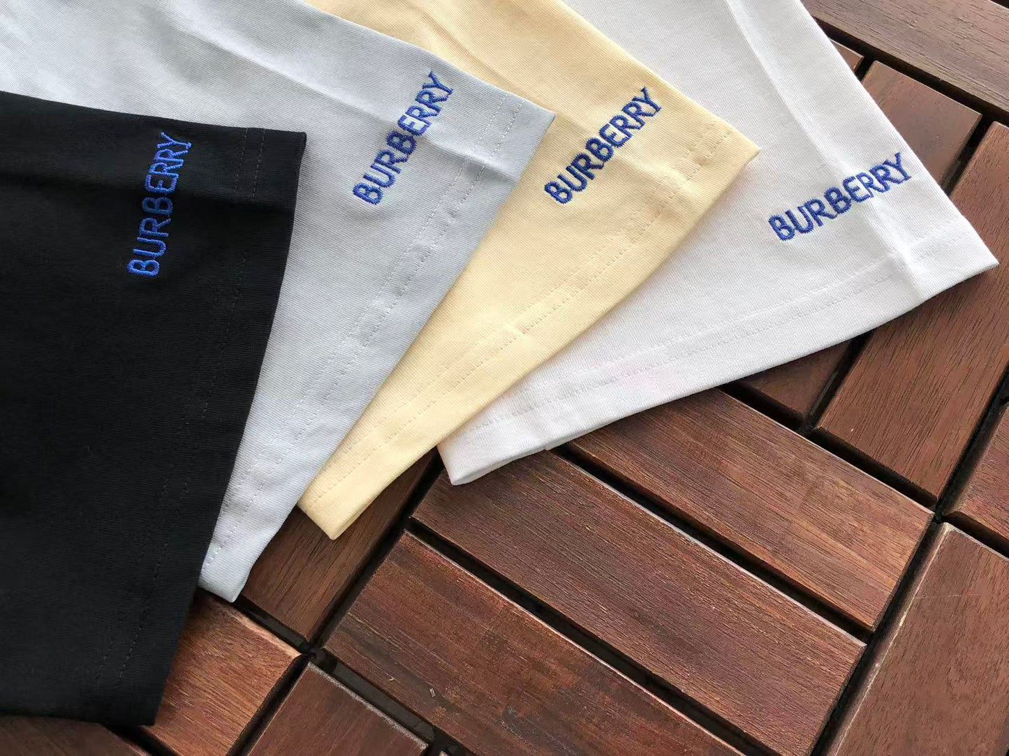 T-Shirts BB