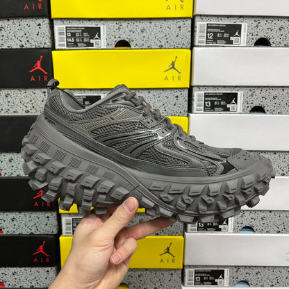 Defender Rubber Platform Grey
