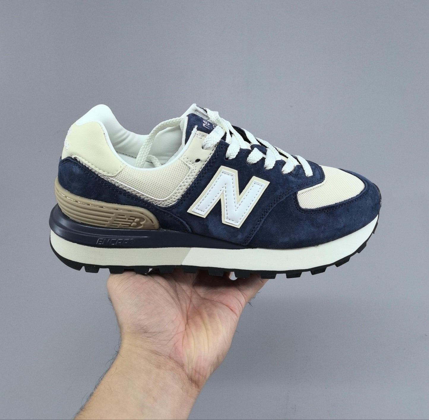 574 Legacy Natural Indigo Angora