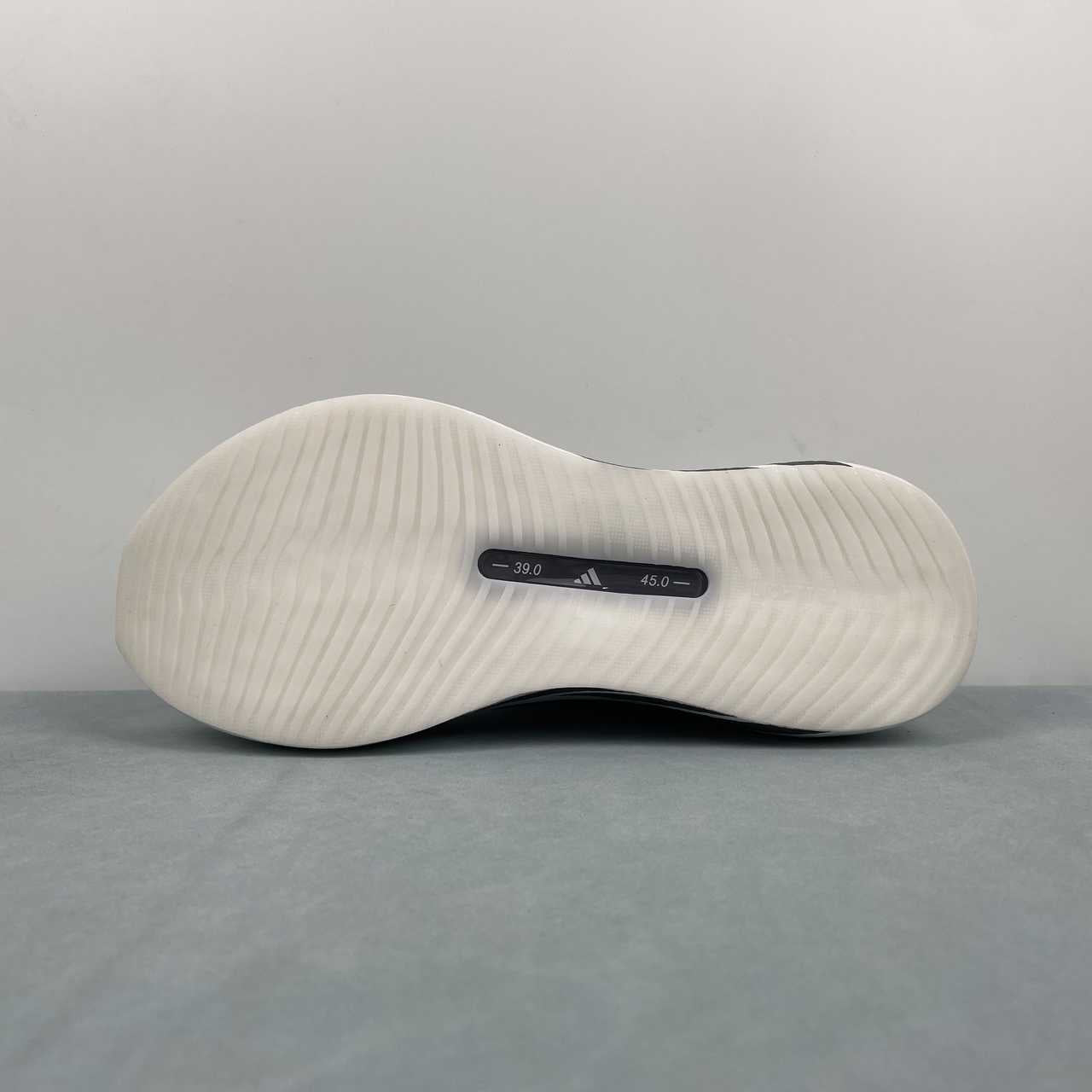 HYPERBOOST EDGE Dark Grey White Grey