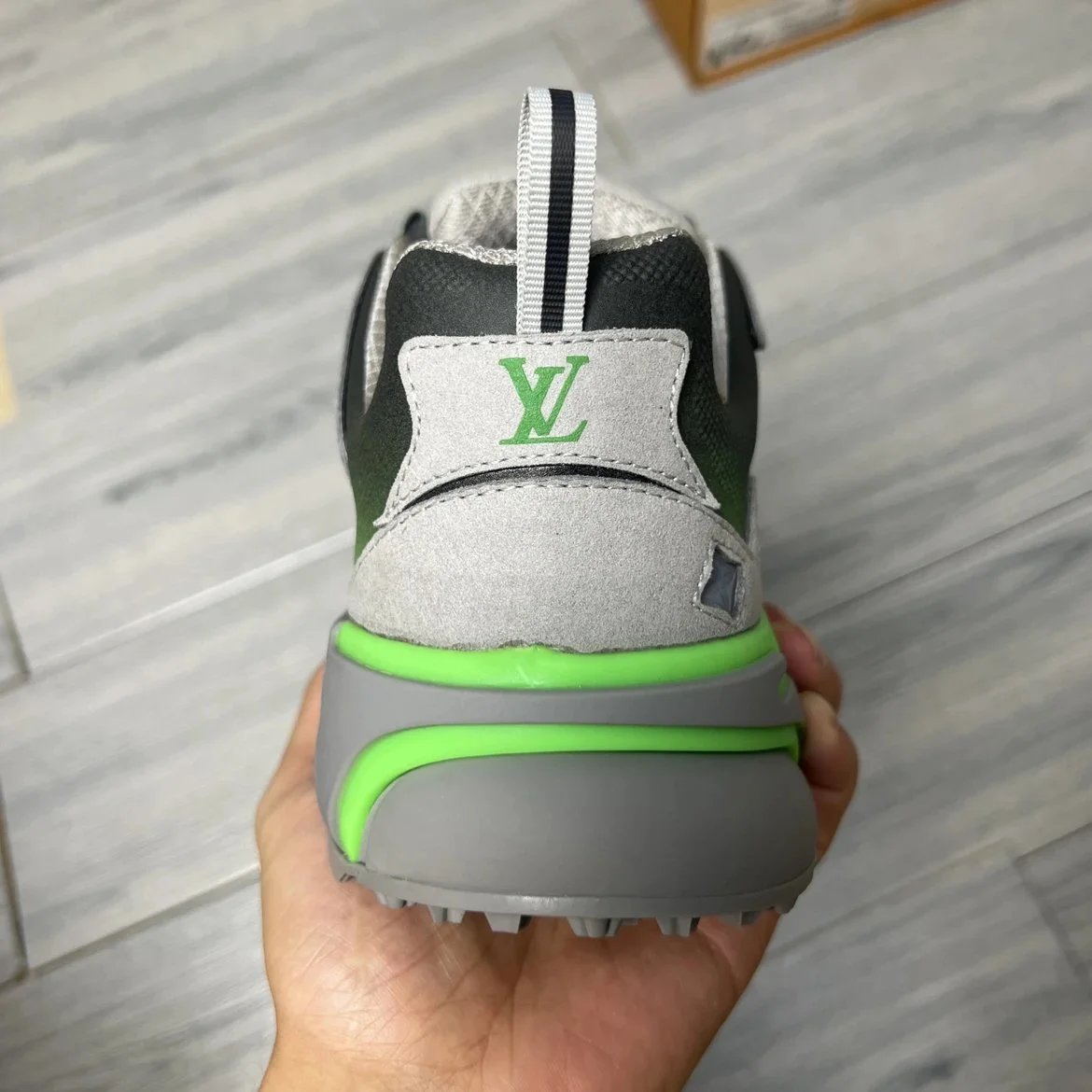 LV Runner Tatic