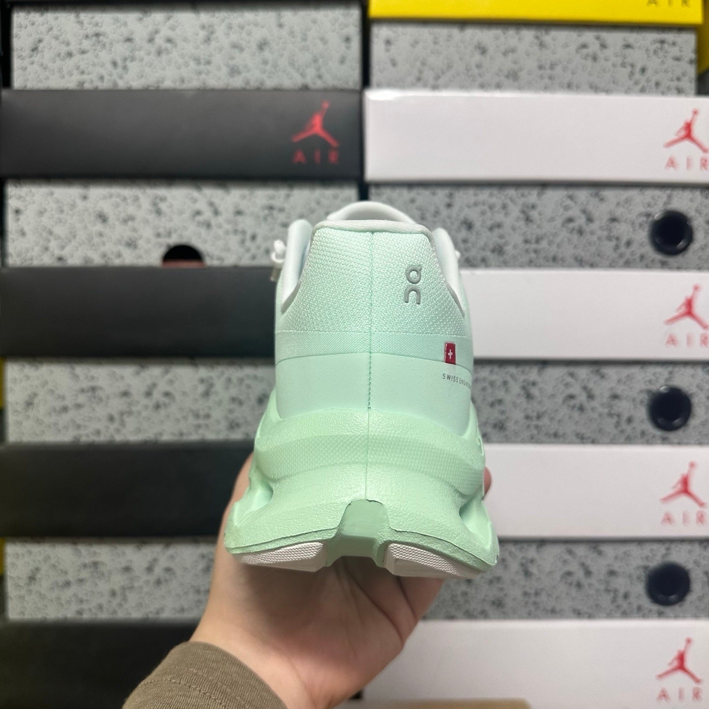 On Running Cloudtilt Remix Mint Green