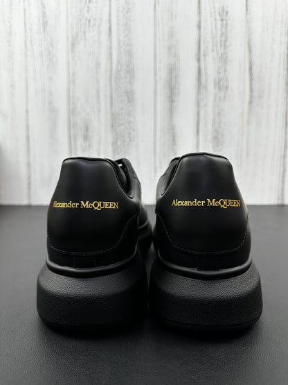 Alexander McQueen All Black
