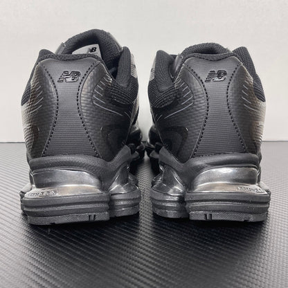 2000 ABZORB Black