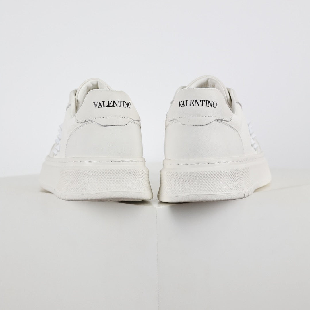 Valentino White