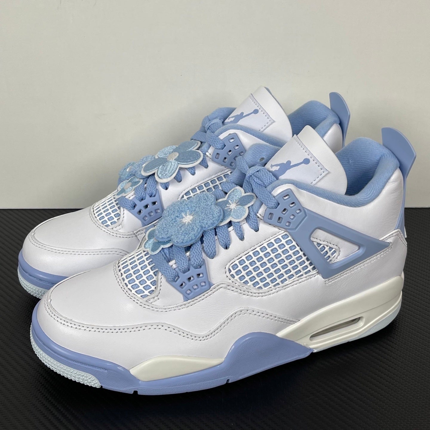 AJ4 Forget Me Not