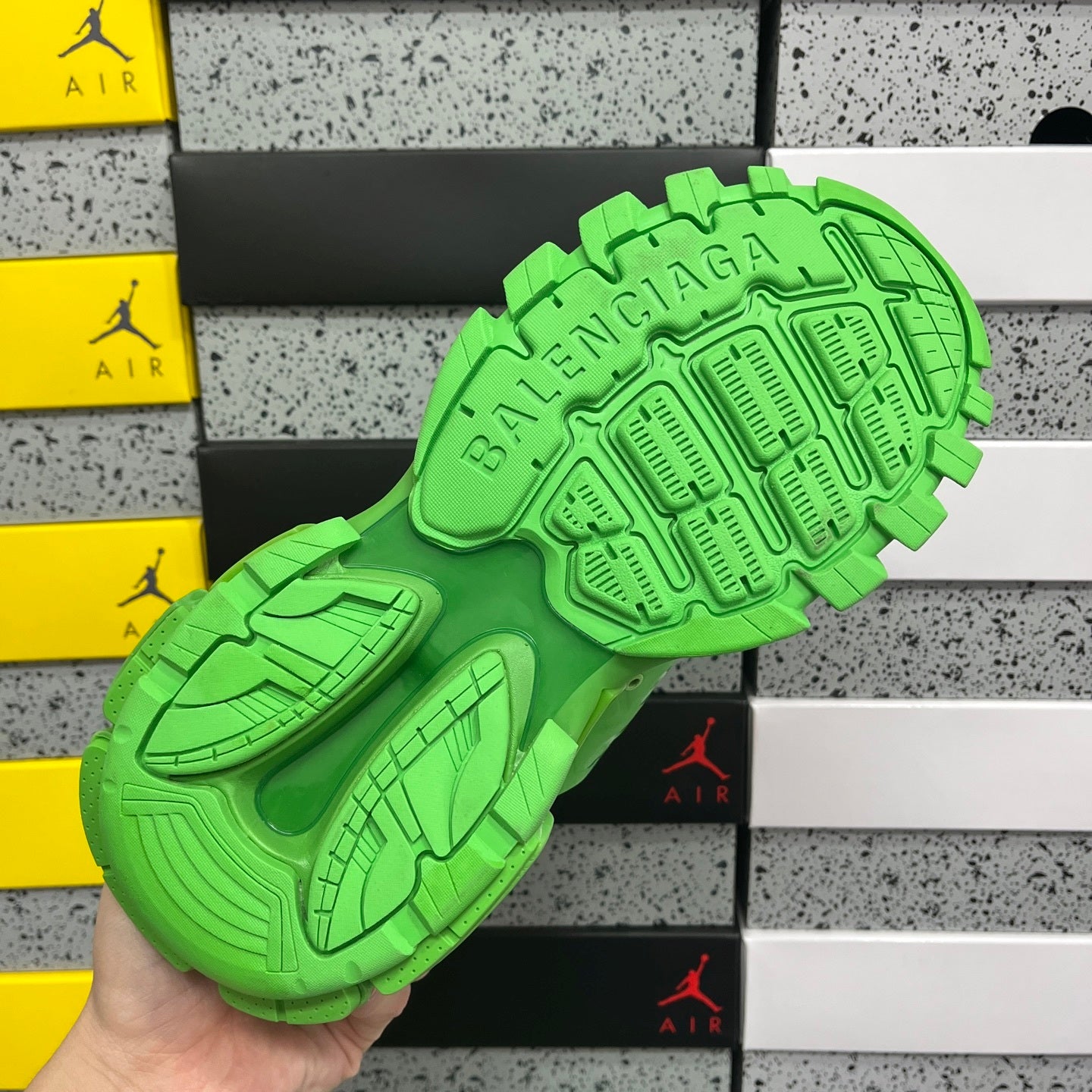 BLG Track Green