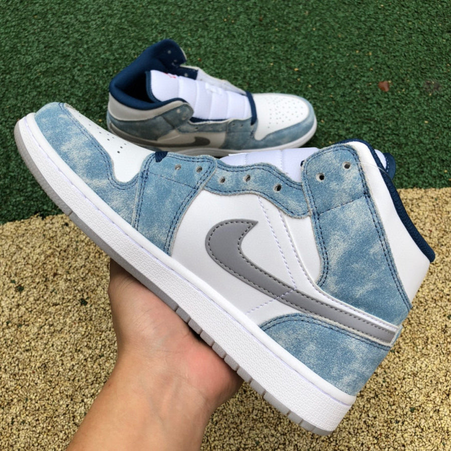 AJ1 MID French Blue Fire Red