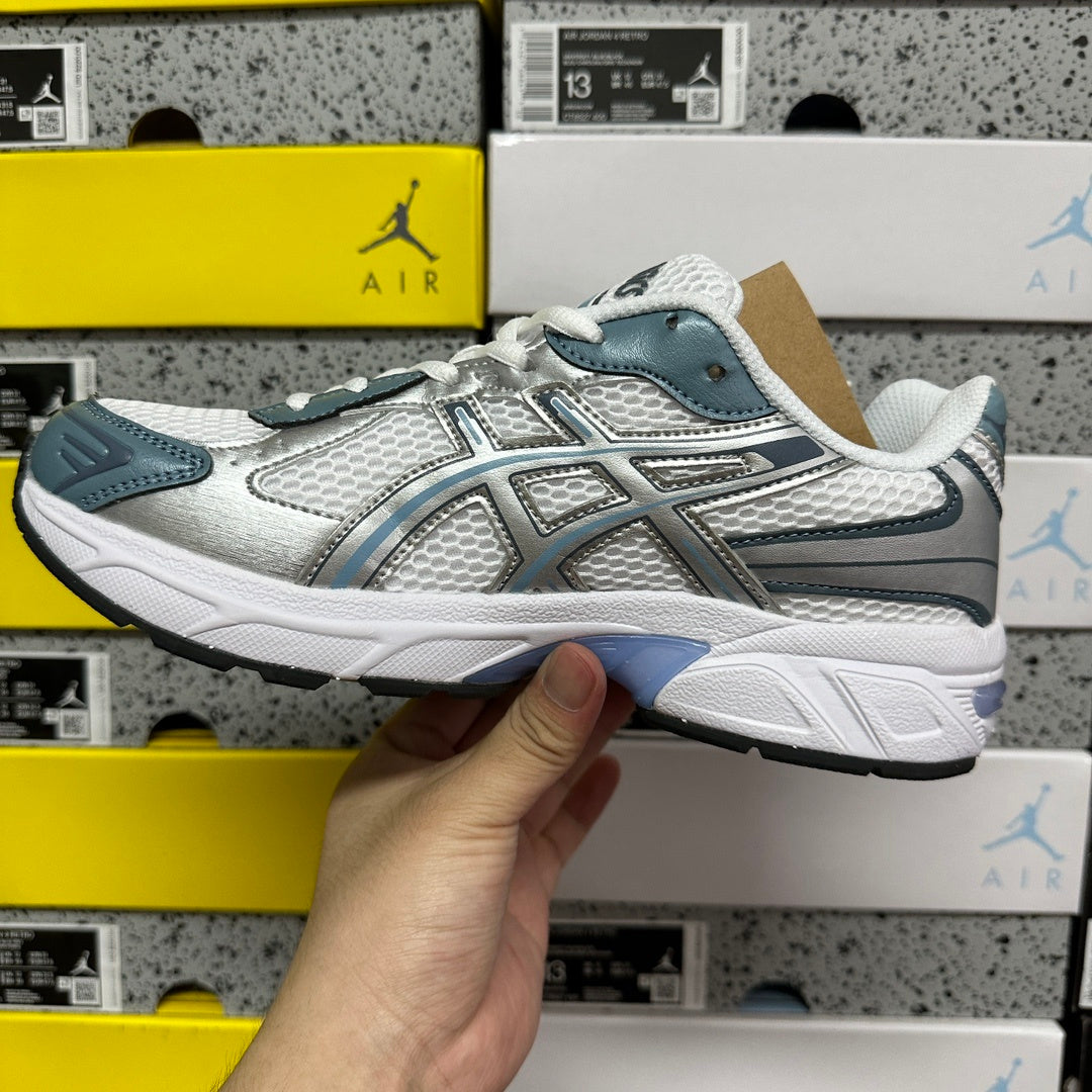 Gel-1130 White/Arctic Sky