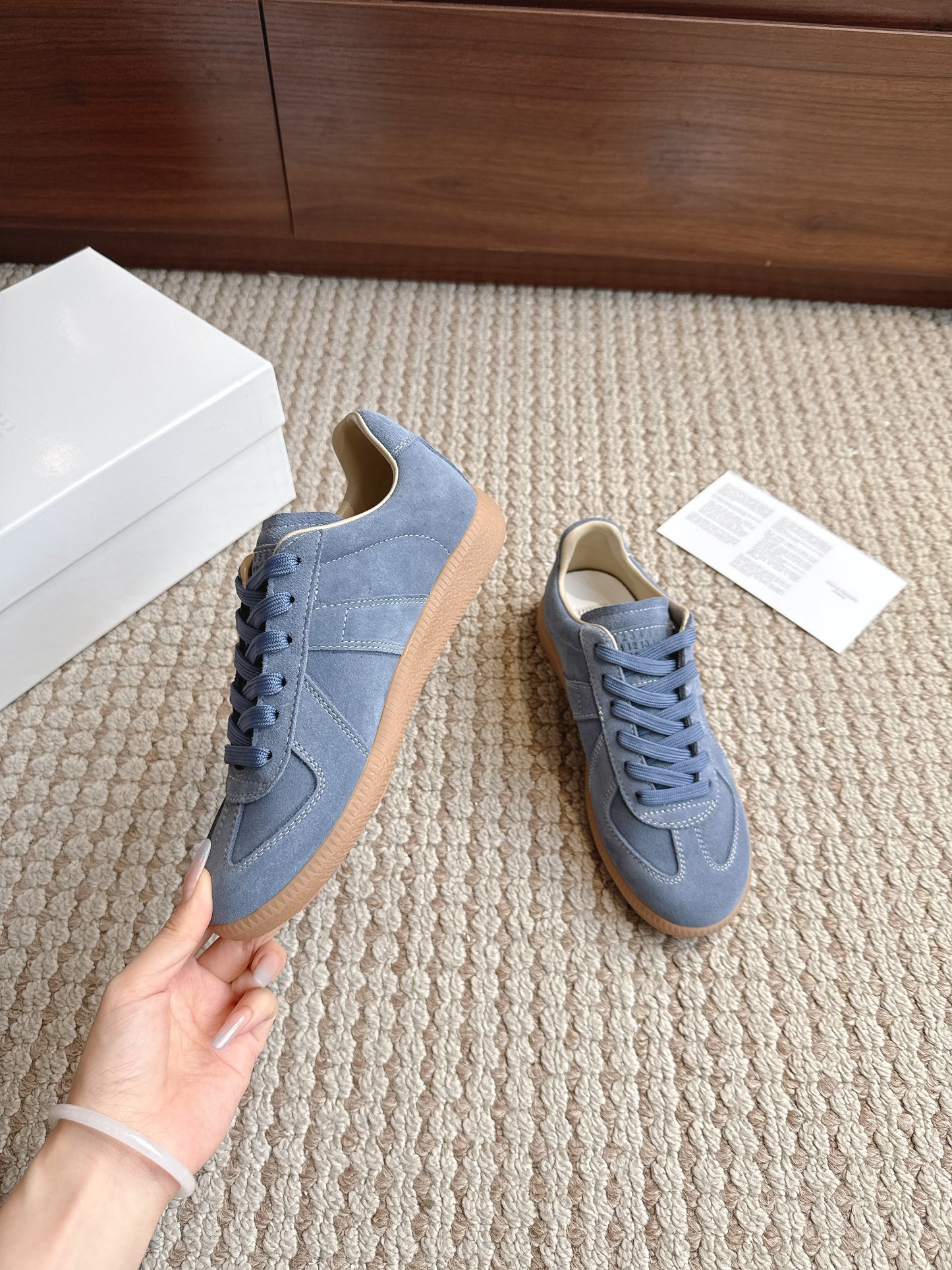 Maison Velut Baby Blue