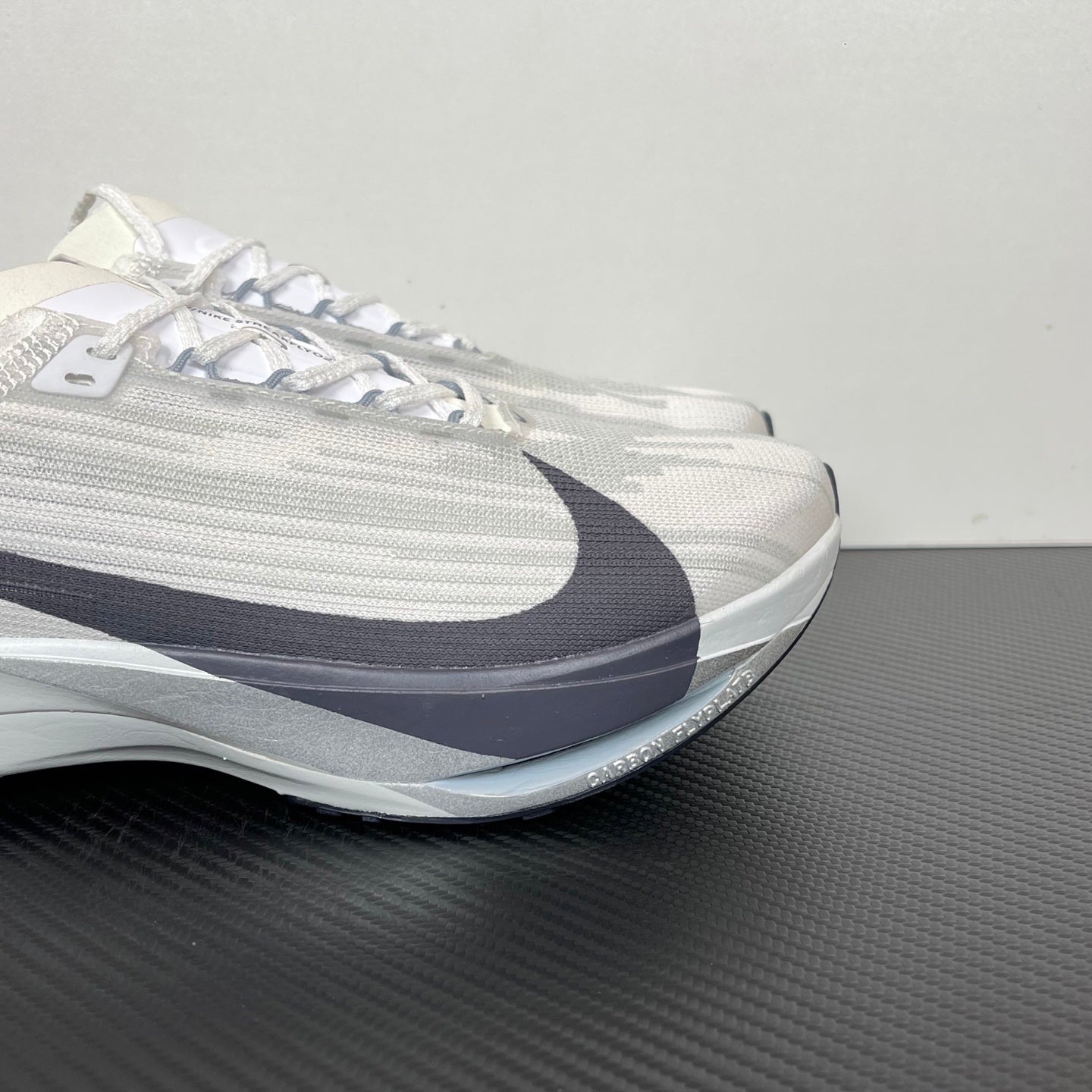 Streakfly 2 White/Black