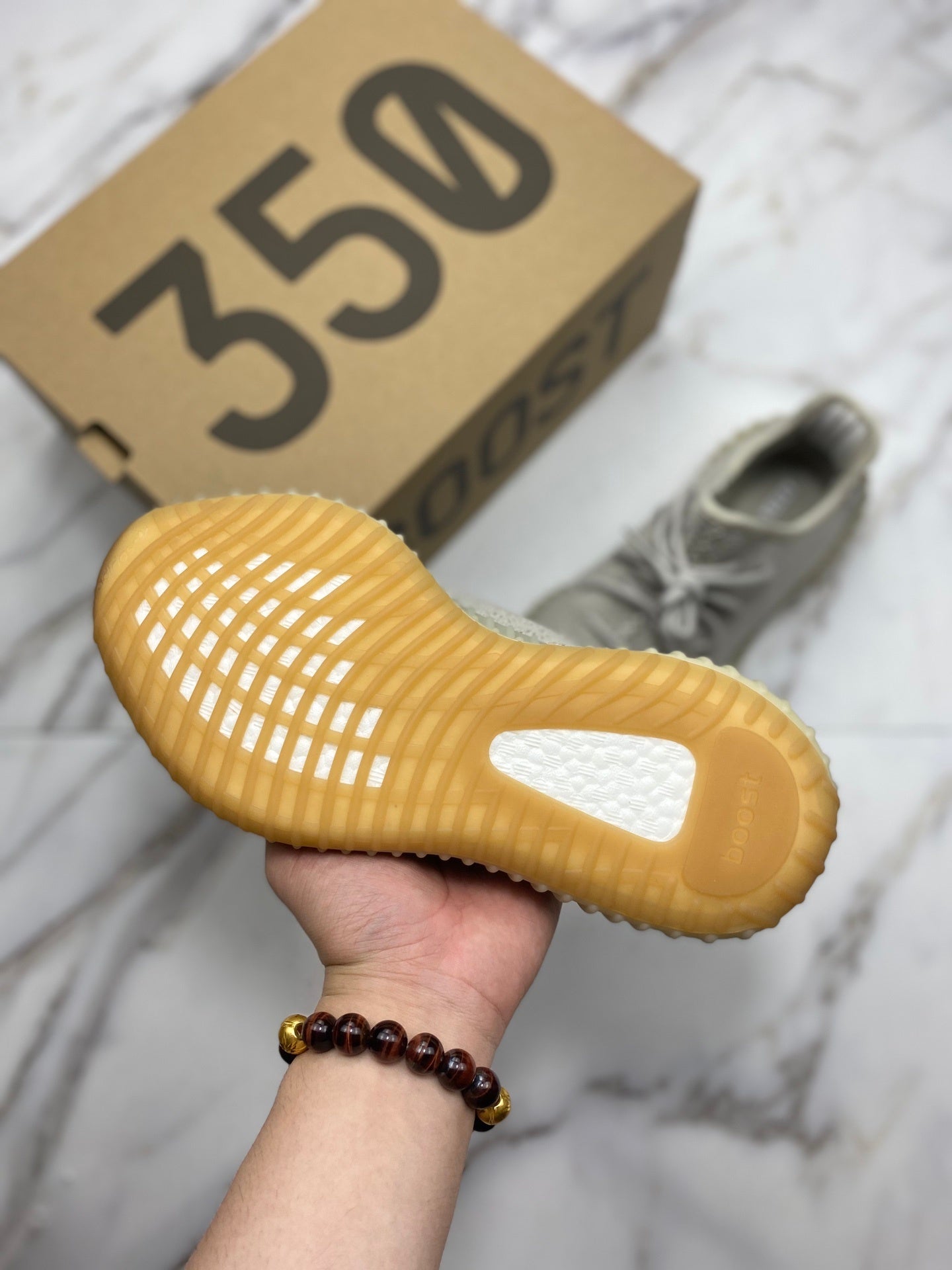 Boost 350 Sesame