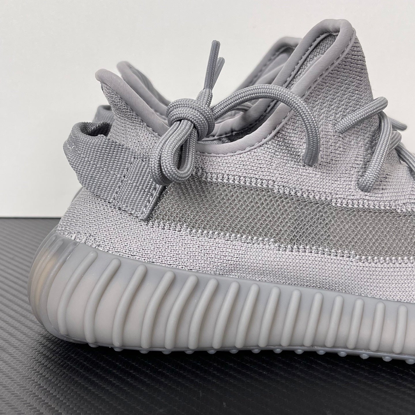 Boost 350 Steel Grey