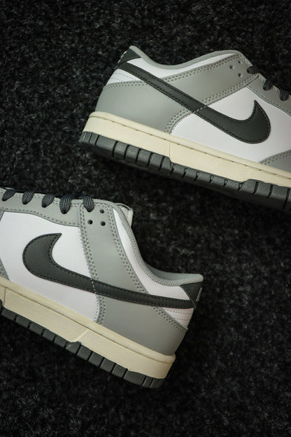 Dunk SP Light Smoke Grey