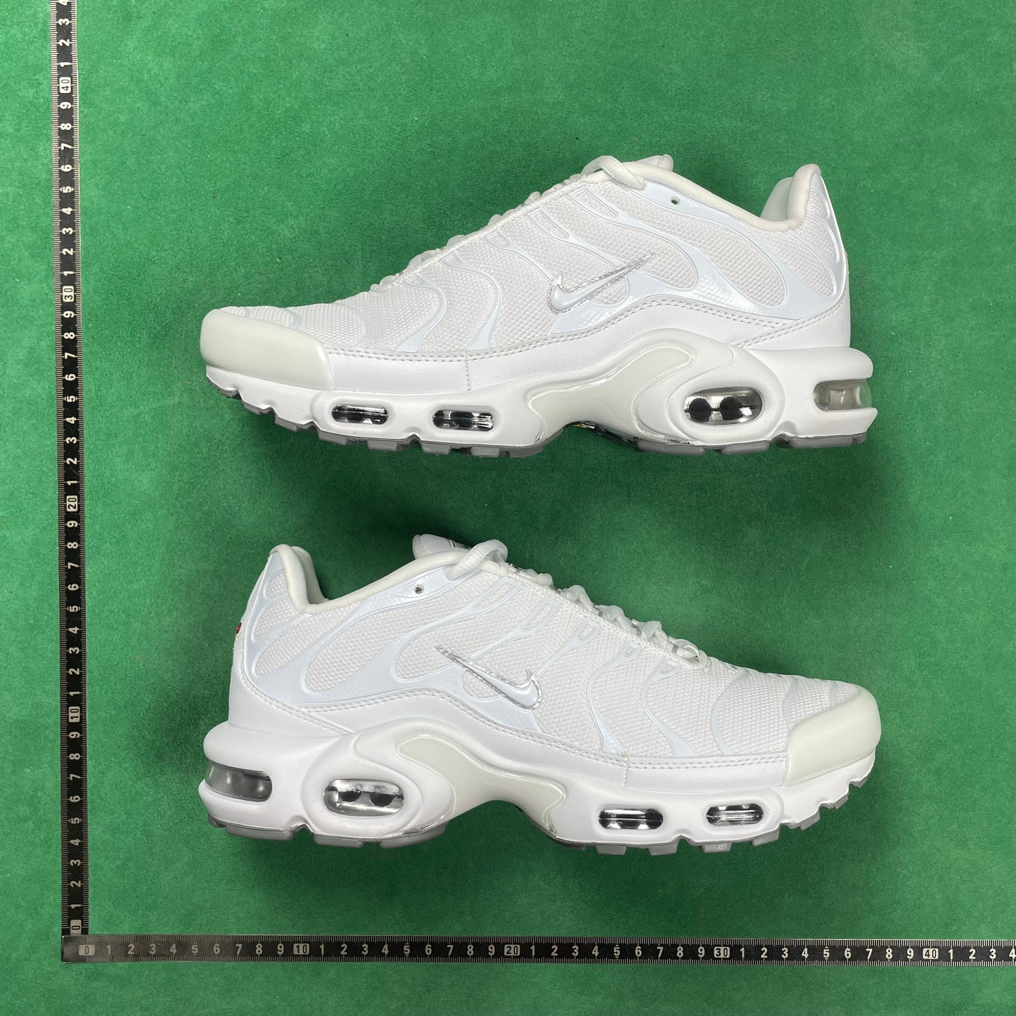 TN White