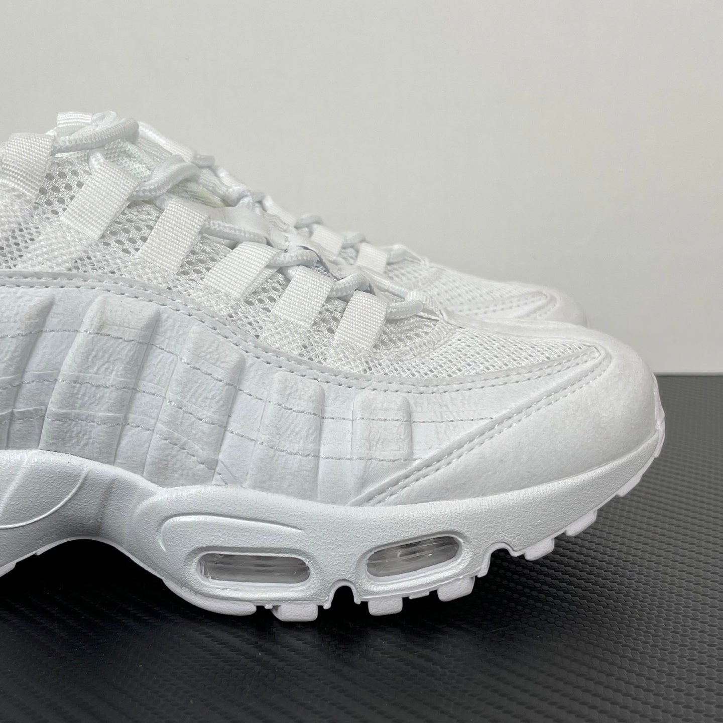 95 Pure White