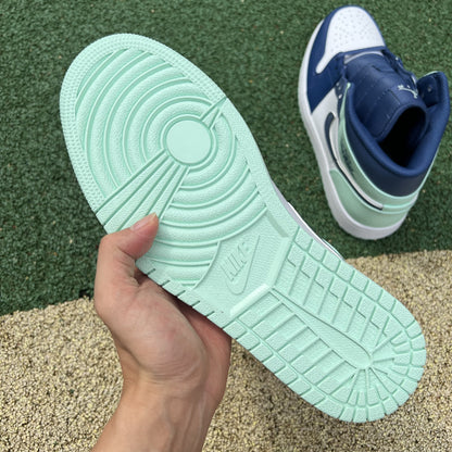 AJ1 MID Mystic Navy Mint Foam