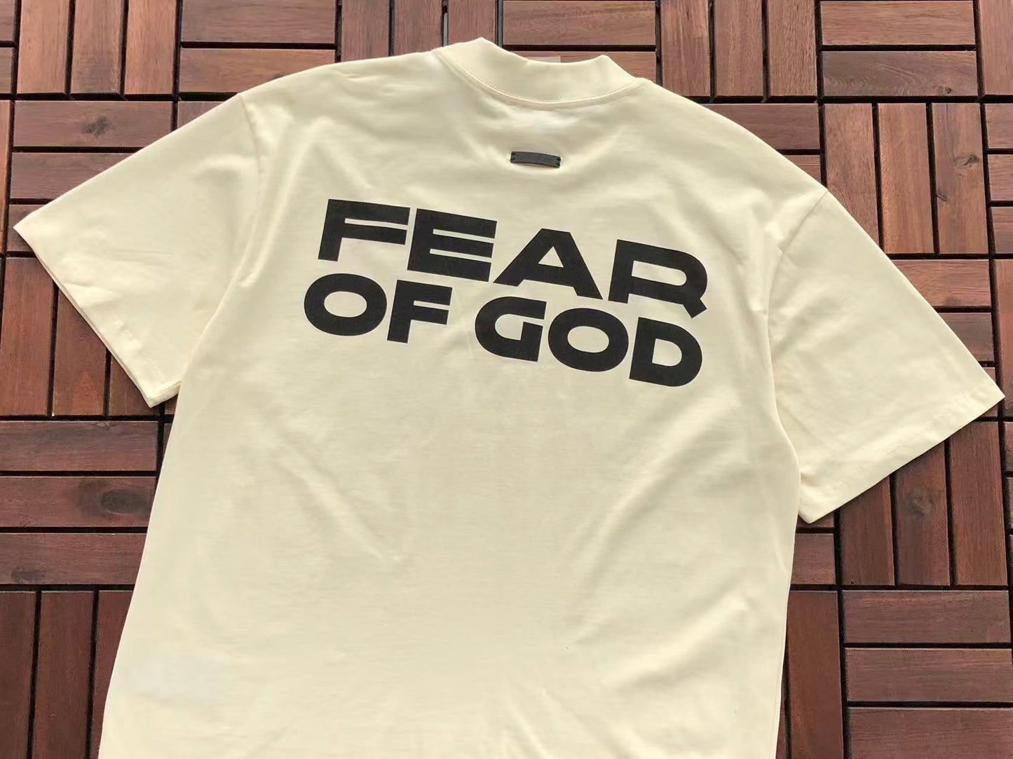 T-Shirt ESSENT