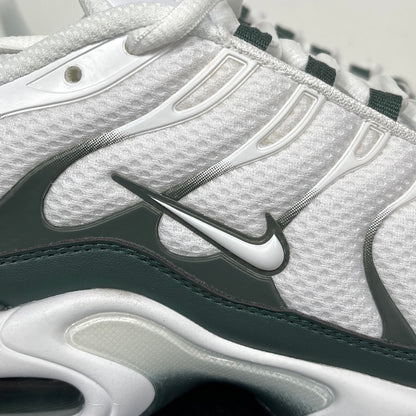 TN White Vintage Green