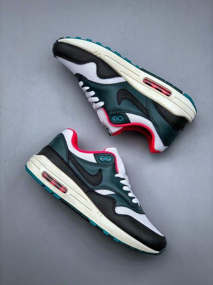 Air Max 1 LeBron James Liverpool F.C