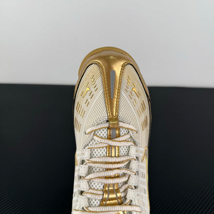 VaporMax 360 White Metallic Gold