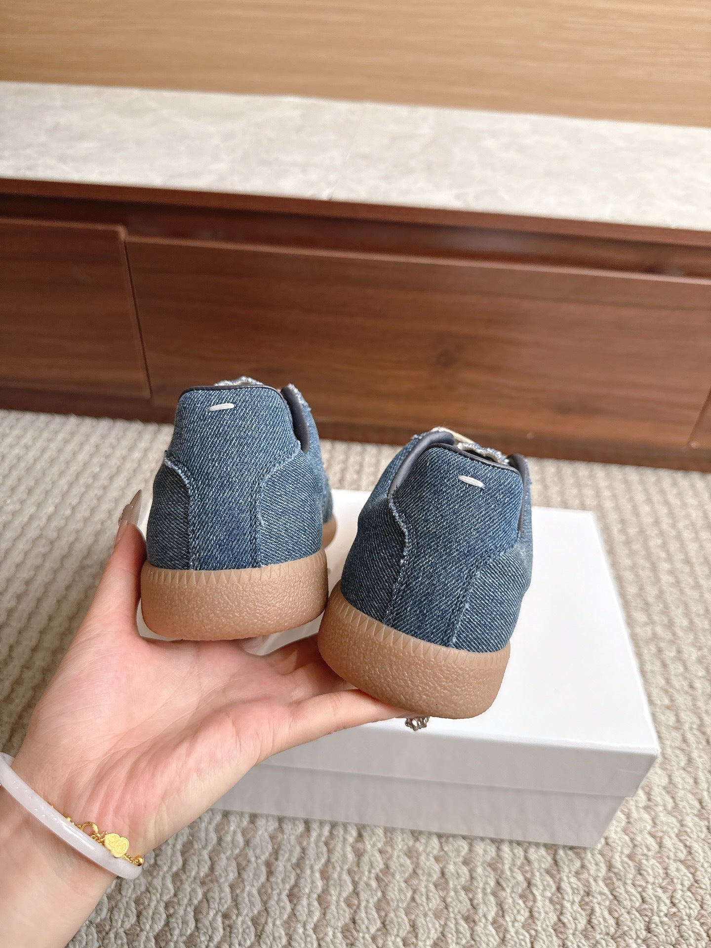 Maison Blue Jean