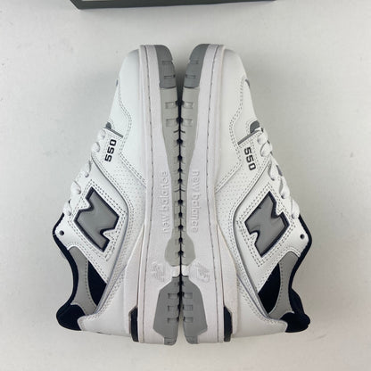 550 White Concrete Black