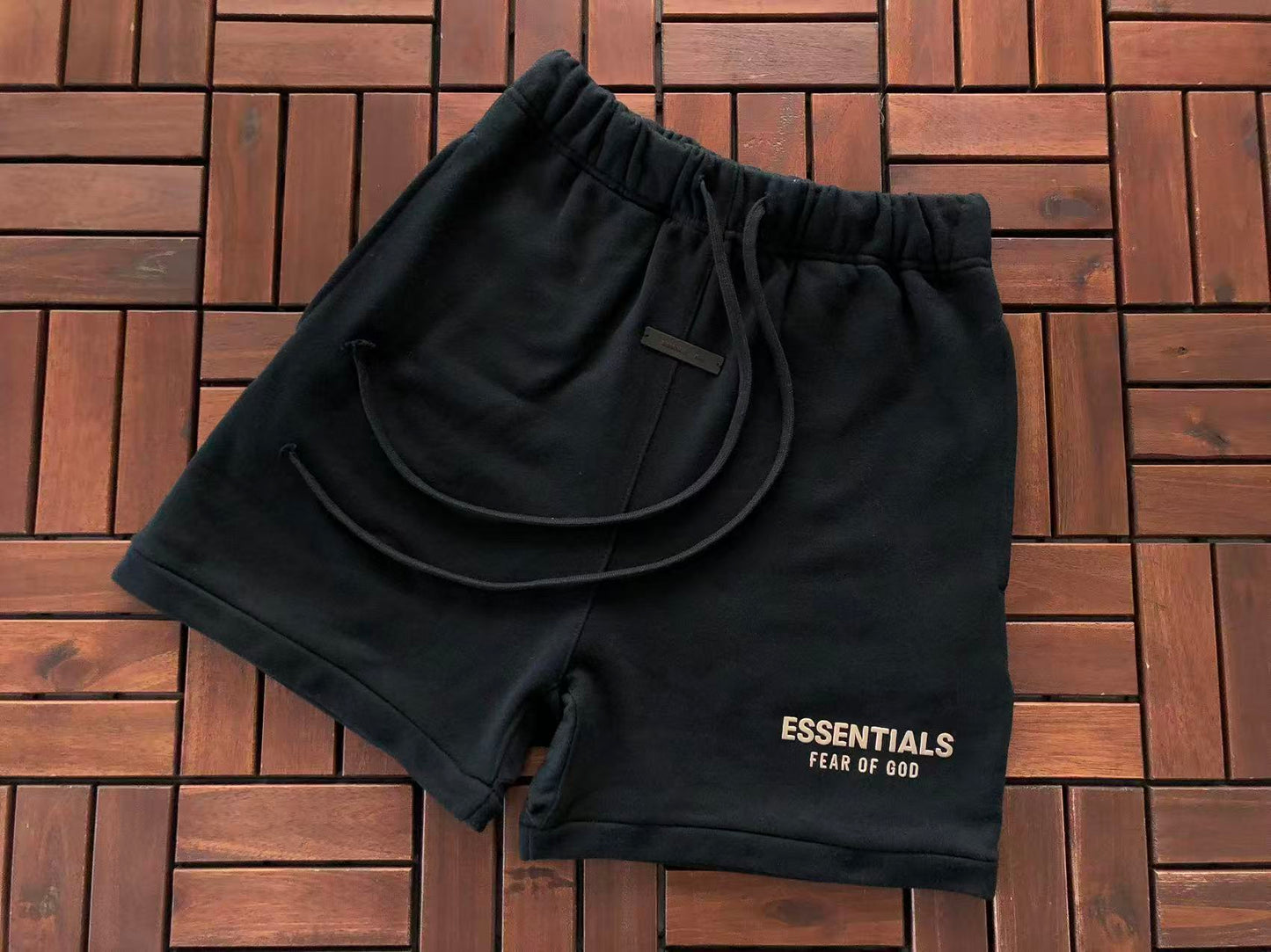 Conjuntos Essentials