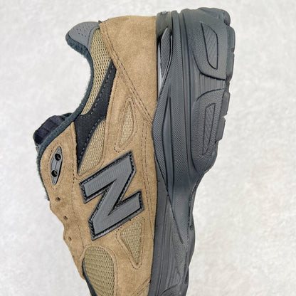 990 Brown Black