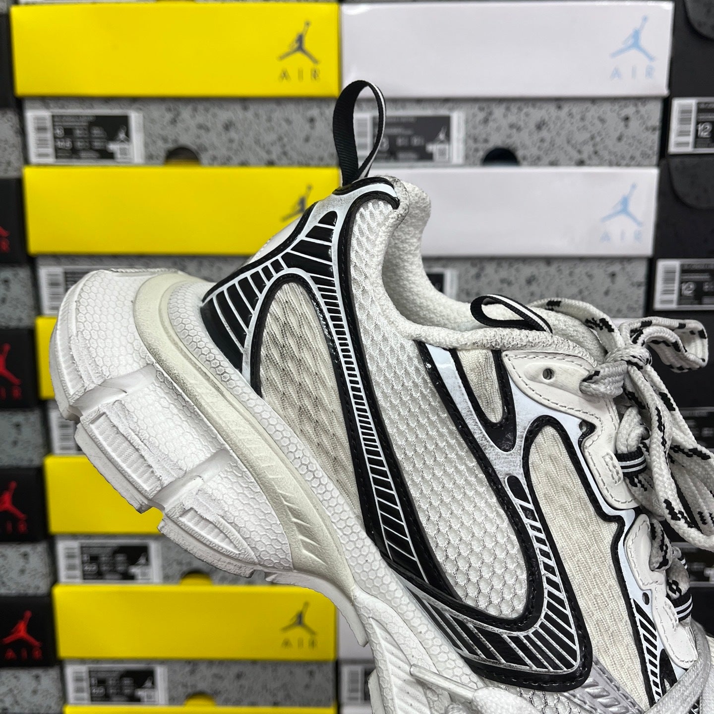 BLG 3XL White Black