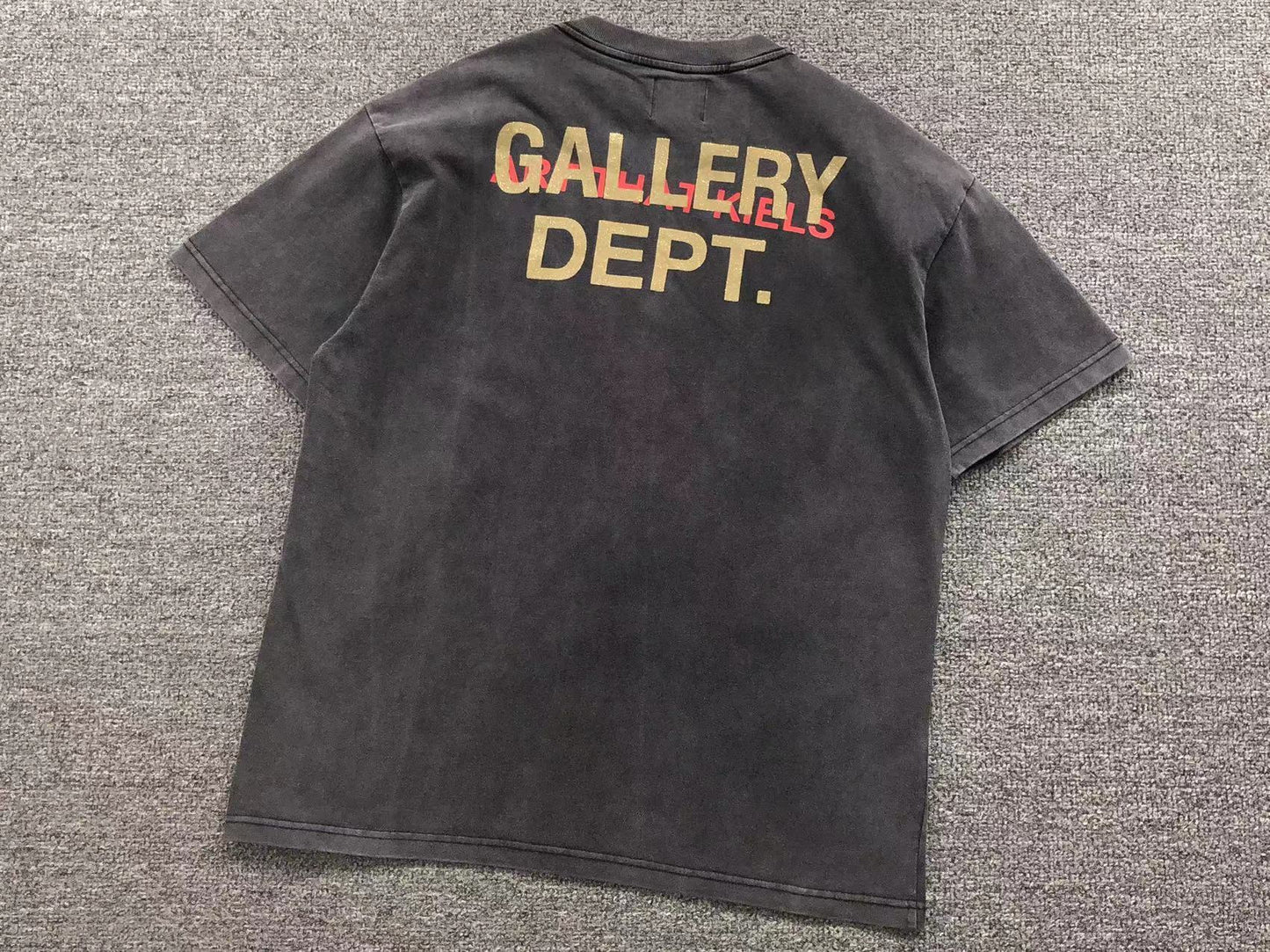 T-shirt GALLERY DEPT