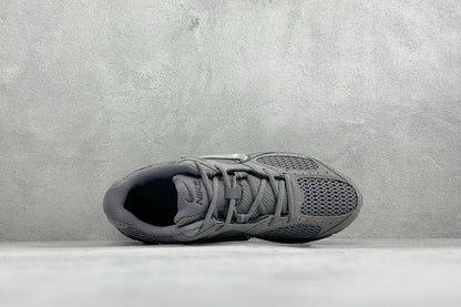 V5 RNR Grey Suede