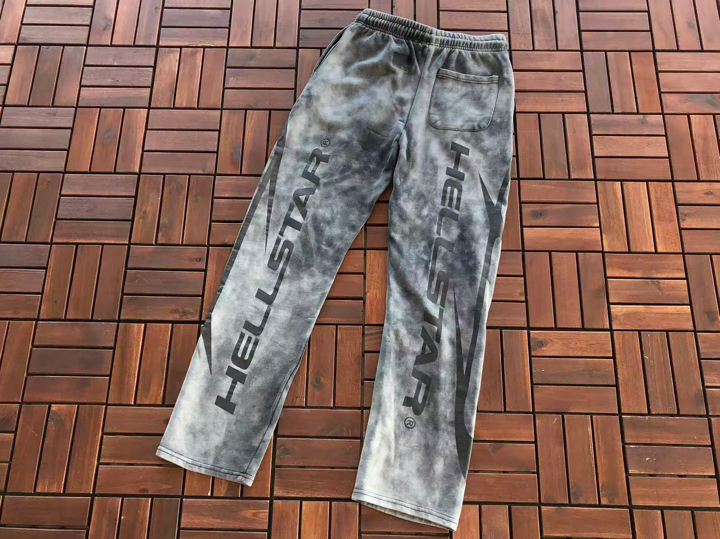 HELL Conjunto