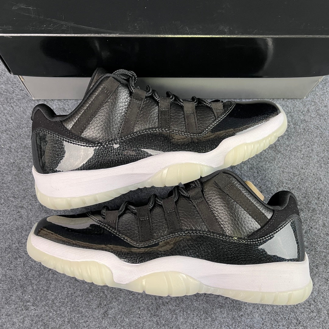 AJ11 Retro Low 72-10