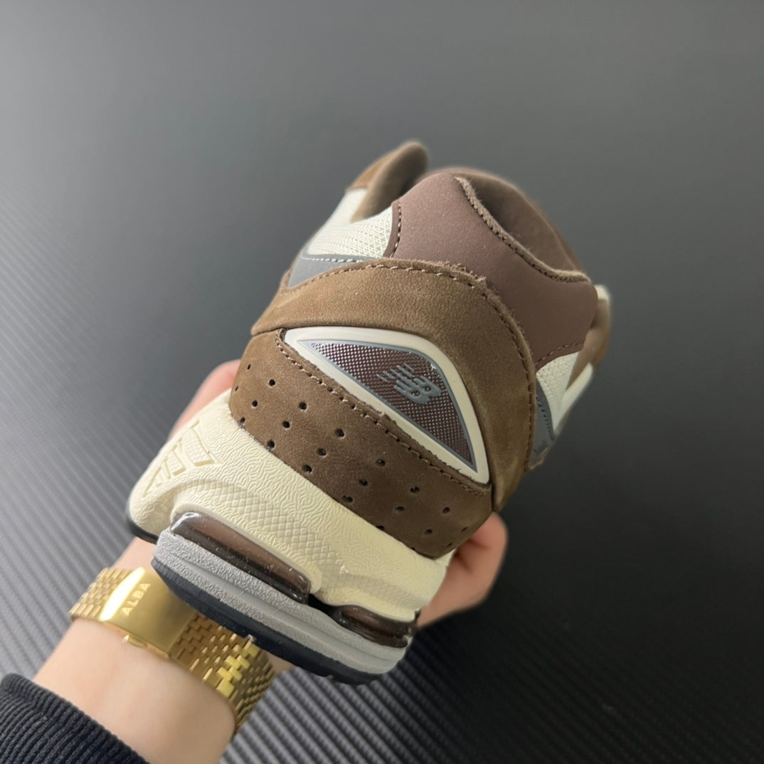 2002 Brown
